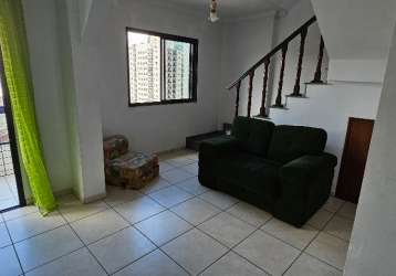 Lindo apartamento duplex na guilhermina à 200metros da praia com 2 suites .