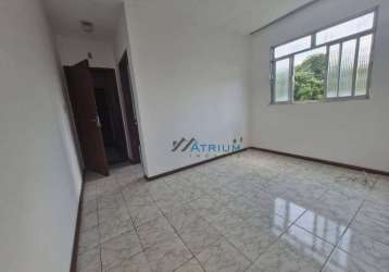 Apartamento com 2 dormitórios para alugar, 56 m² por r$ 882,00/mês - jardim de alá - juiz de fora/mg