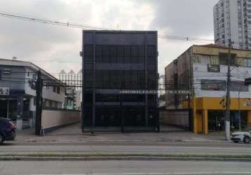 Prédio comercial na francisco morato