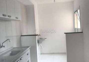 Apartamento com 2 dormitórios no bairro jardim sol nascente