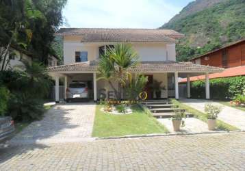 Casa em condomínio em itacoatiara