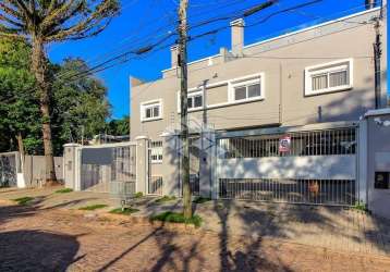 Casa em condomínio fechado com 3 quartos à venda na rua doutor mário totta, 141, tristeza, porto alegre, 197 m2 por r$ 1.090.000