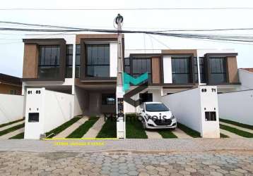 Linda casa com 3 dormitórios, 1 suíte, no bairro itoupava norte