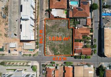 Terreno com aprox. 1.700m² no boa esperança