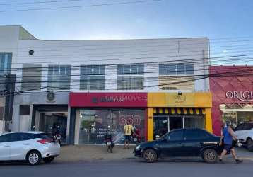 Salão comercial com 256 m² no bairro cpa ii