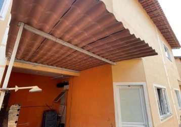 Casa duplex com garagem 2 quartos na taquara