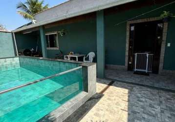 Linda casa com piscina em vila maria helena!!!!