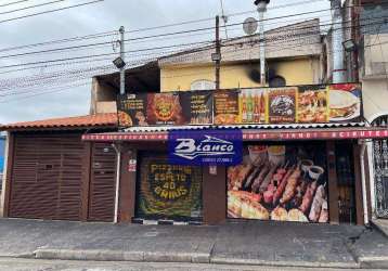 2 casas (1 c/ piscina) + salão comercial - junto do supermercado barbosa