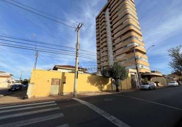 Casa com 3 dormitórios à venda, 242 m² por r$ 1.000.000,00 - centro - jaú/sp