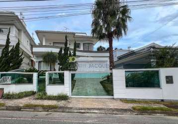 Casa mobiliada com 3 dormitórios disponível para venda , 239 m² por r$ 1.600.000,00 - pedra branca