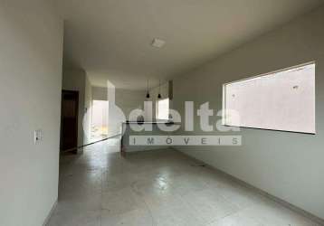 Casa à venda, 2 quartos, 2 vagas, mansour - uberlândia/mg