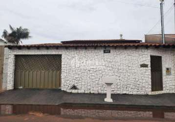 Casa à venda, 4 quartos, 1 suíte, 5 vagas, morumbi - uberlândia/mg