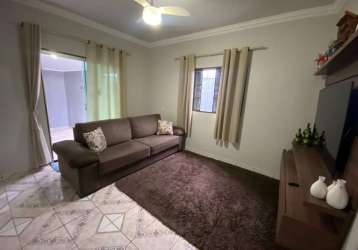 Casa à venda, 3 quartos, 1 suíte, 2 vagas, são jorge - uberlândia/mg