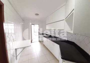 Apartamento disponível para locação no bairro nossa senhora aparecida em uberlândia-mg