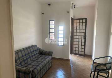 Casa residencial/comercial disponível para venda no bairro tabajaras em uberlândia-mg