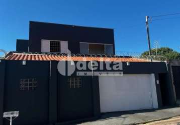 Casa residencial padrão em uberlândia