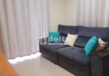 Casa disponível para venda no bairro granada em uberlândia-mg