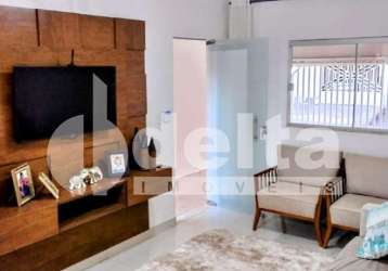 Casa residencial disponível para venda no bairro santa rosa em uberlândia-mg