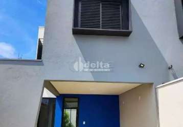 Casa disponível para locação e venda no bairro aclimação em uberlândia-mg.