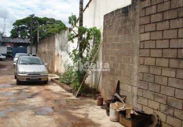 Galpão disponível para venda no bairro marta helena em uberlândia-mg