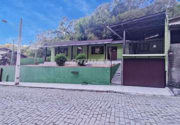 Casa mista com 2 dormitórios bairro valparaiso