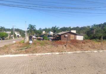 Terreno esquina - comercial ou residencial.