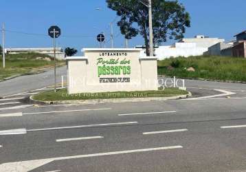 Terreno de esquina para venda no portal dos pássaros 247m².