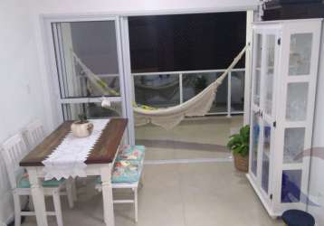 Lindo apartamento de 3 dormitórios no campeche