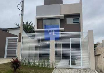 Sobrado tríplex no bairro alto com terraço e churrasqueira