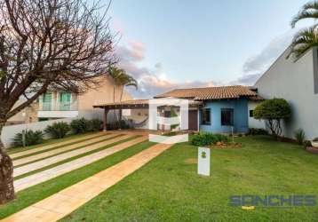 Casa com 5 dormitórios à venda, 327 m² por r$ 1.100.000,00 - jardim menegazzo - apucarana/pr