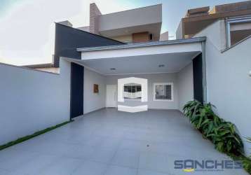 Casa com 3 dormitórios à venda, 239 m² por r$ 790.000,00 - centro - apucarana/pr