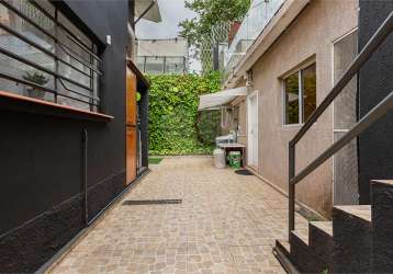 Casa com 5 quartos à venda na avenida paulo vi, 2284, sumaré, são paulo, 250 m2 por r$ 3.300.000