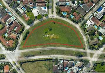 Terreno 7.884m², 250mts praia, residencial ou comercial