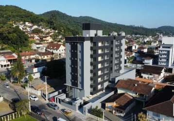 Apartamento com 3 quartos para alugar na são josé dos cedros, 108, iririú, joinville por r$ 2.700