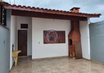 Casa com 3 quartos à venda na avenida são paulo, 2.381, vila oceanópolis, mongaguá, 45 m2 por r$ 295.000