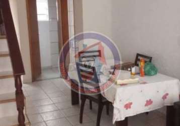 Casa em condomínio fechado com 3 quartos para alugar na avenida são paulo, 2.381, vila são paulo, mongaguá, 98 m2 por r$ 2.700