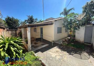 Casa 2 quartos lote 360m² bairro saraiva