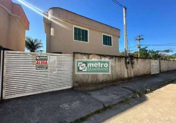 Casa com 2 dormitórios para alugar, 70 m² por r$ 1.463,00/mês - mar do norte - rio das ostras/rj