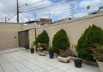 Excelente casa 03 quartos no cohafuma rua da arquitetura