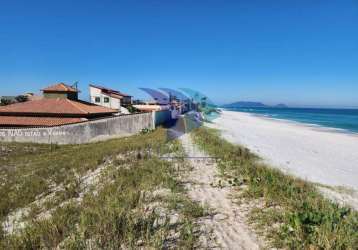 Cod 974- venda- terreno em frente à praia- figueira, arraial do cabo - rj