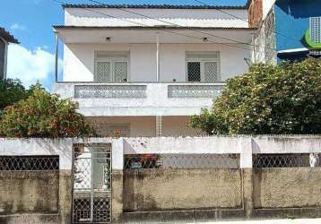 Casa com 4 quarts à venda, 184 m² por r$