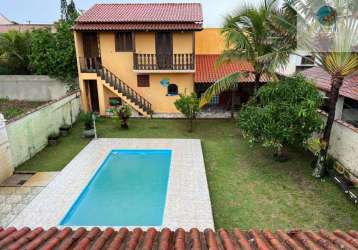 Ocean vende:  itaipuaçu, casa 5 quartos(3 suítes), anexo, piscina, churrasqueira, fogão lenha