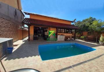 Belíssima casa com piscina e área gourmet, no bairro vila campo alegre em barra de são joão.