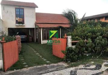 Casa duplex à beira mar em aquarius - cabo frio.