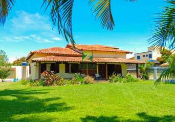 Casa á venda em barra de são joão - rj