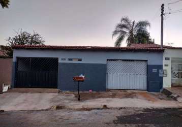 2 casas no lote setor solar ville - goiania