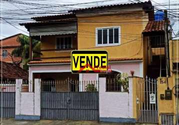 Sobrado com 2 dormitórios à venda por r$ 230.000,00 - porto novo - são gonçalo/rj