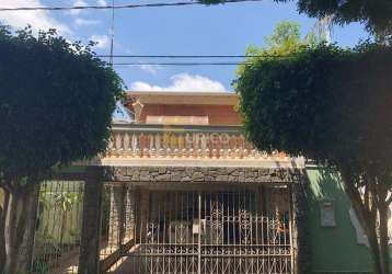 Casa à venda no centro em vinhedo/sp