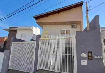 Casa à venda no jardim panorama em valinhos/sp