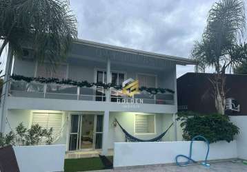 Casa com 5 dormitórios à venda, 225 m² por r$ 2.200.000,00 - zimbros - bombinhas/sc